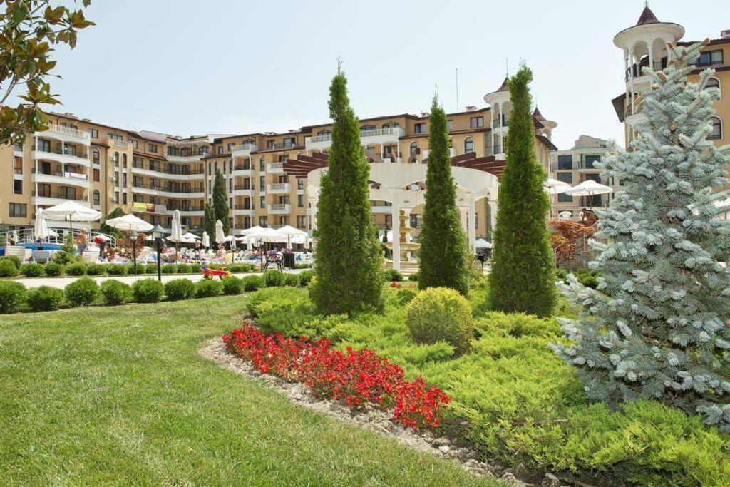 Ferienwohnung Royal Sun, 6 People, 600 M From The Sea Slantschew brjag Exterior foto
